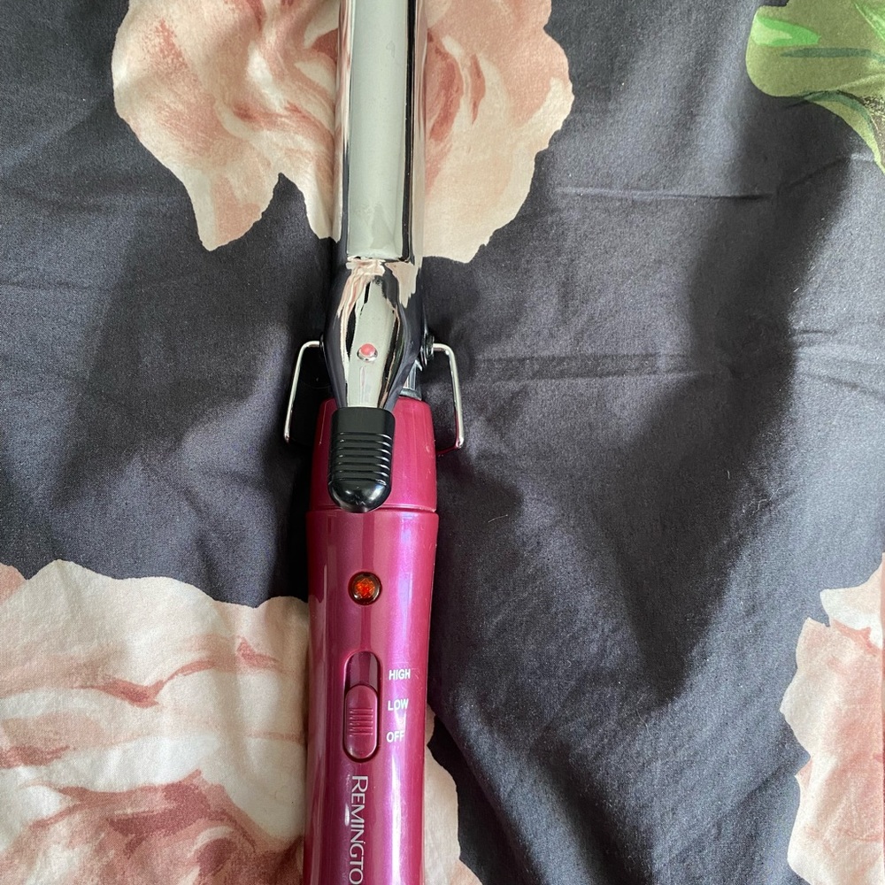 Remington curling iron